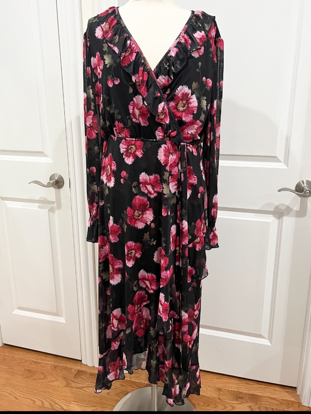 New! Morgan Taylor Black Pink Floral Dress Faux Wrap Size XL NWT